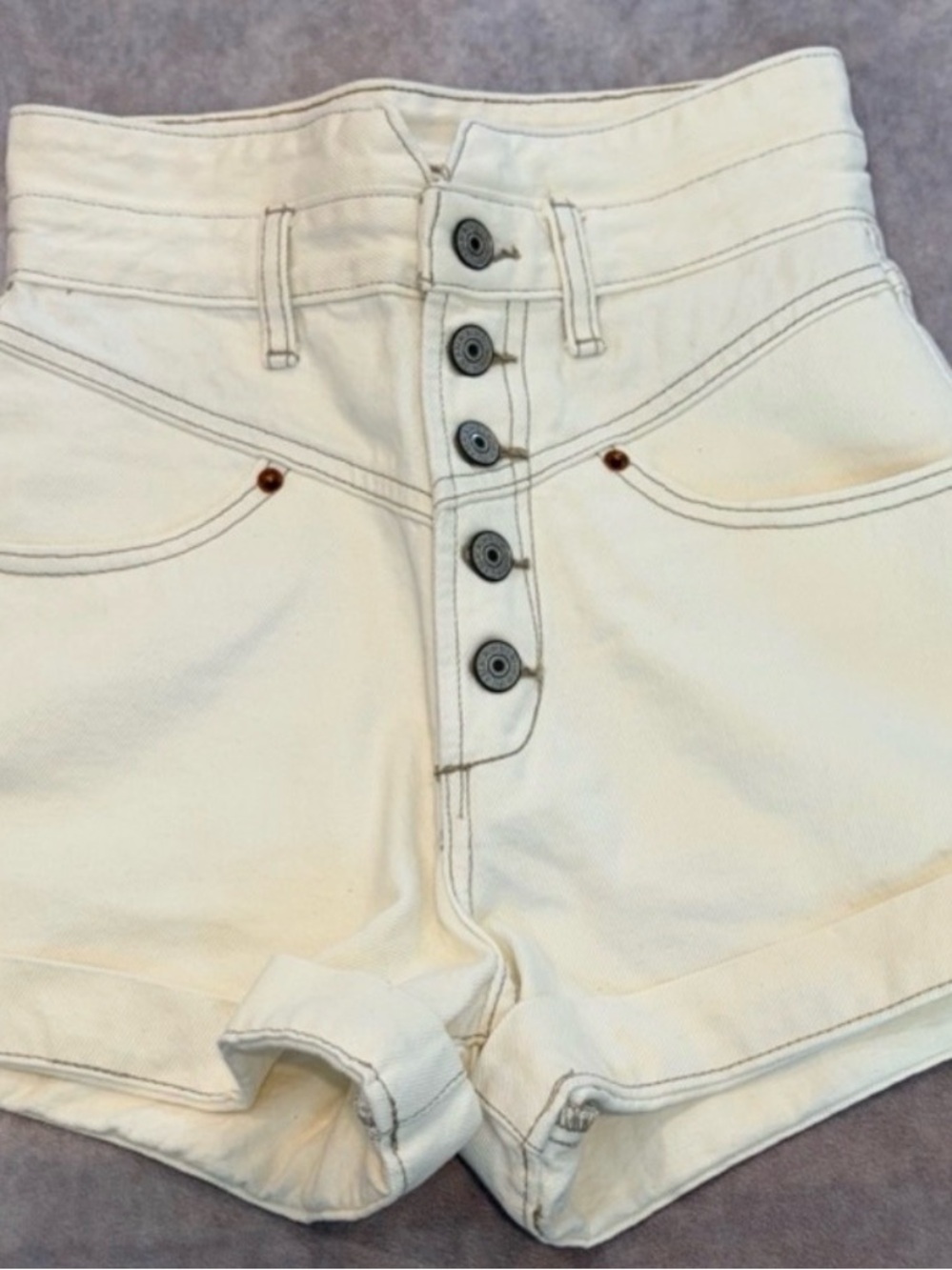 Abercrombie & Fitch Off-White High-Waist Button-Front Women’s Shorts